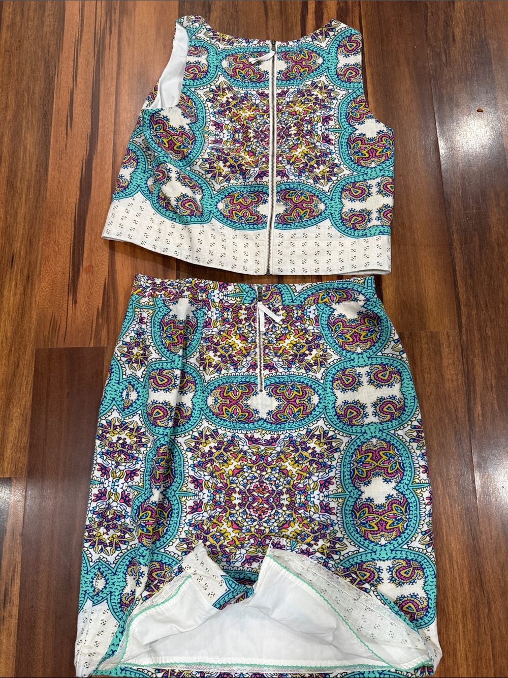 Maeve Two-Piece Turquoise & Multicolor Printed Crop Top + Skirt Set - Picture 3 of 5